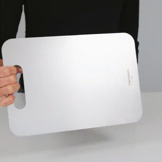 Katori Titanium Cutting Board features